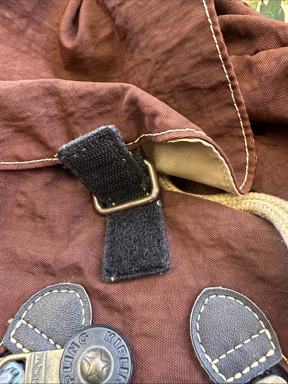 Kipling medium Brown Drawstring Backpack with Front Patch - Picture 7 of 10